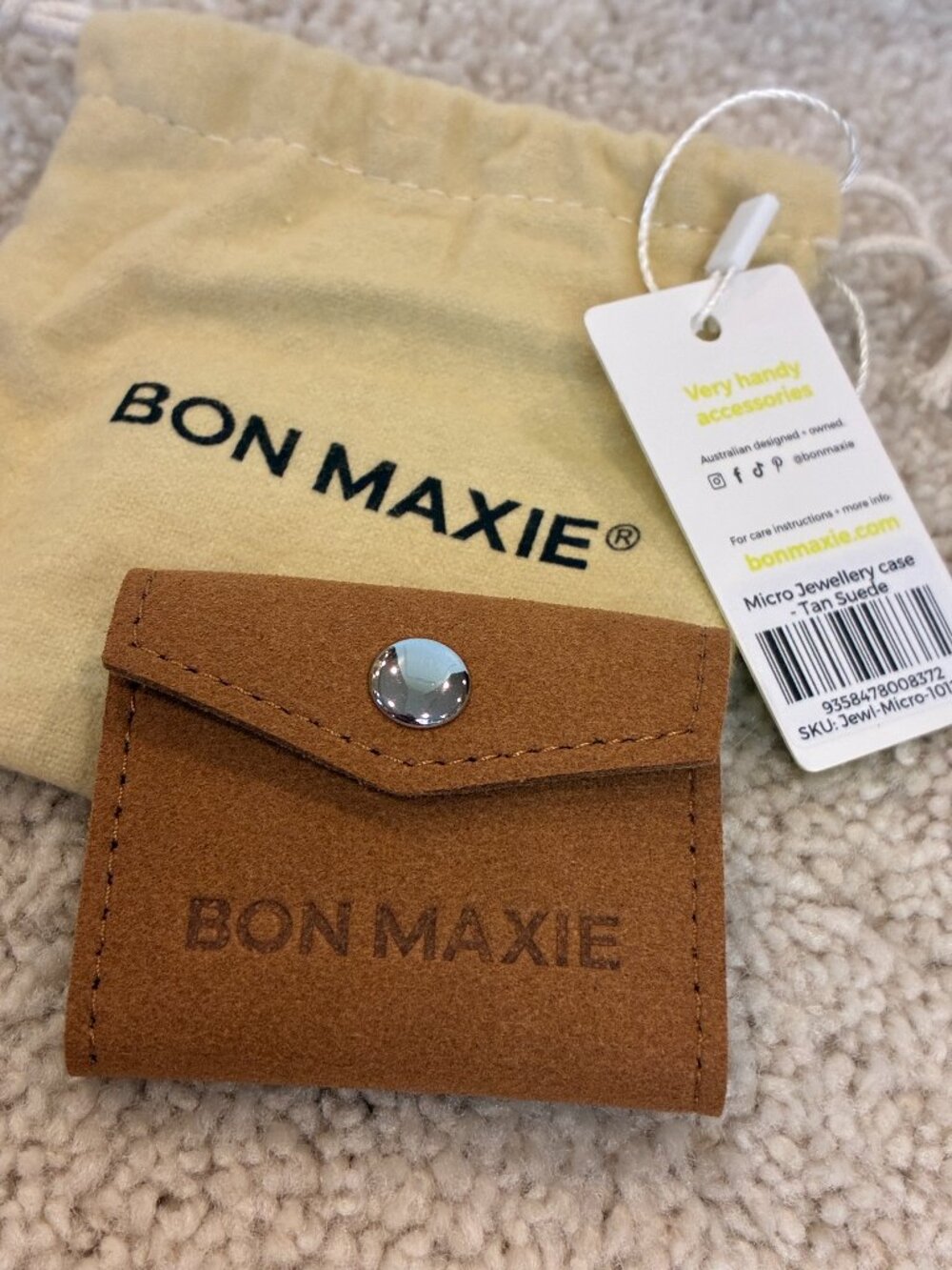 NWT Bon Maxie Micro Jewellery Case Tan Suede Travel Jewelry Mini Holder Case